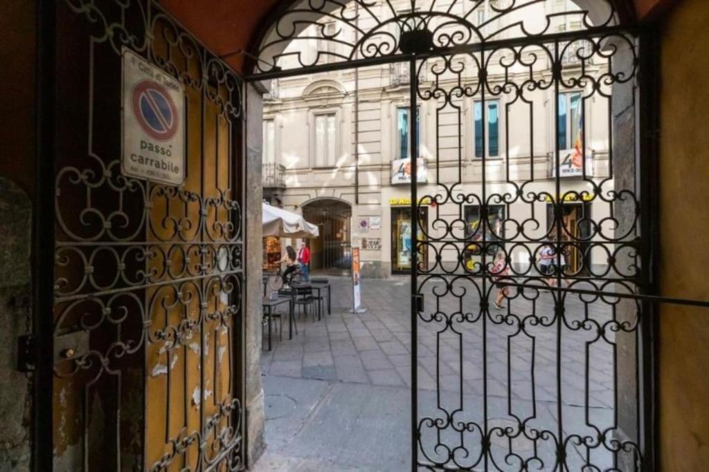 L'Angolo Di Chiara Nel Cuore Di Torino Экстерьер фото